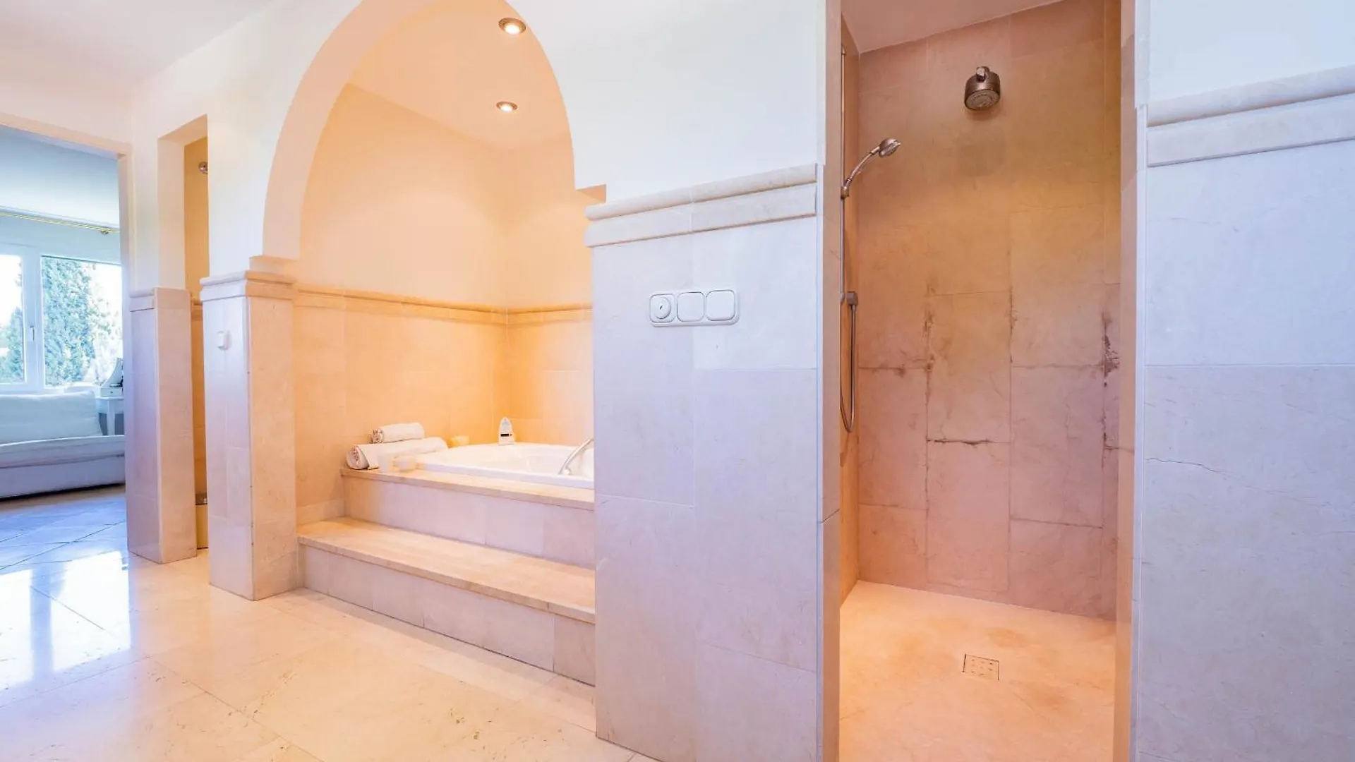 Cubo'S Villa Las Capuchinas トレモリノス