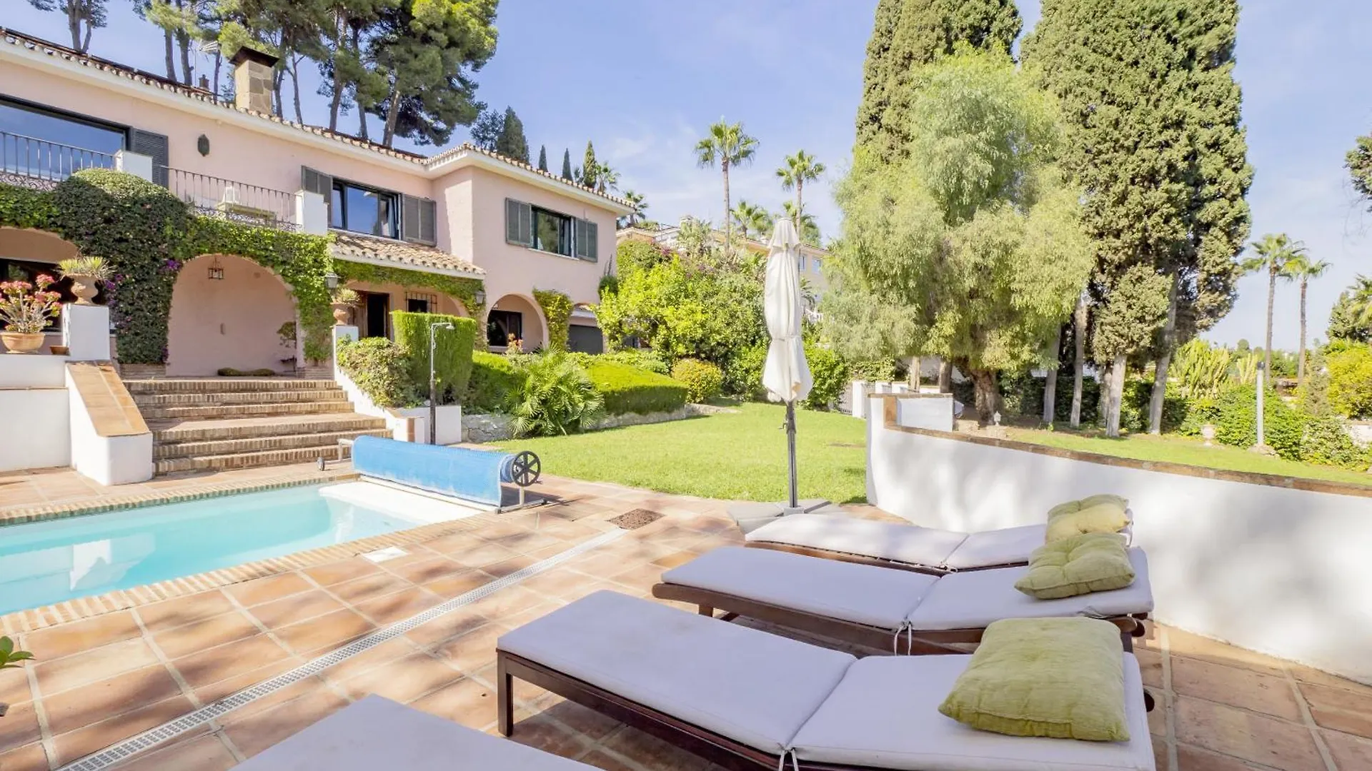 Cubo'S Villa Las Capuchinas トレモリノス スペイン